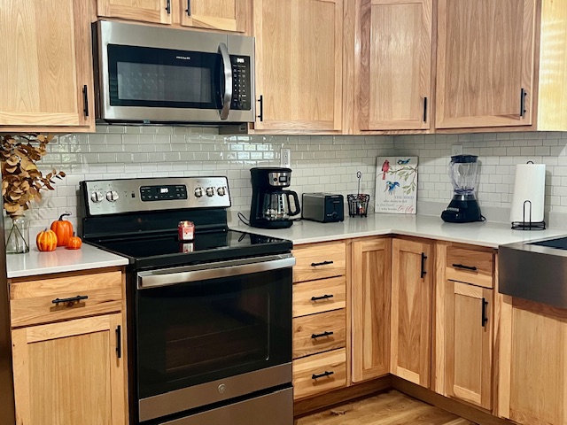 Cozy Bluebird Haven interior photo