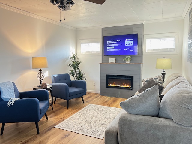 Photo tour image of Cozy Bluebird Haven